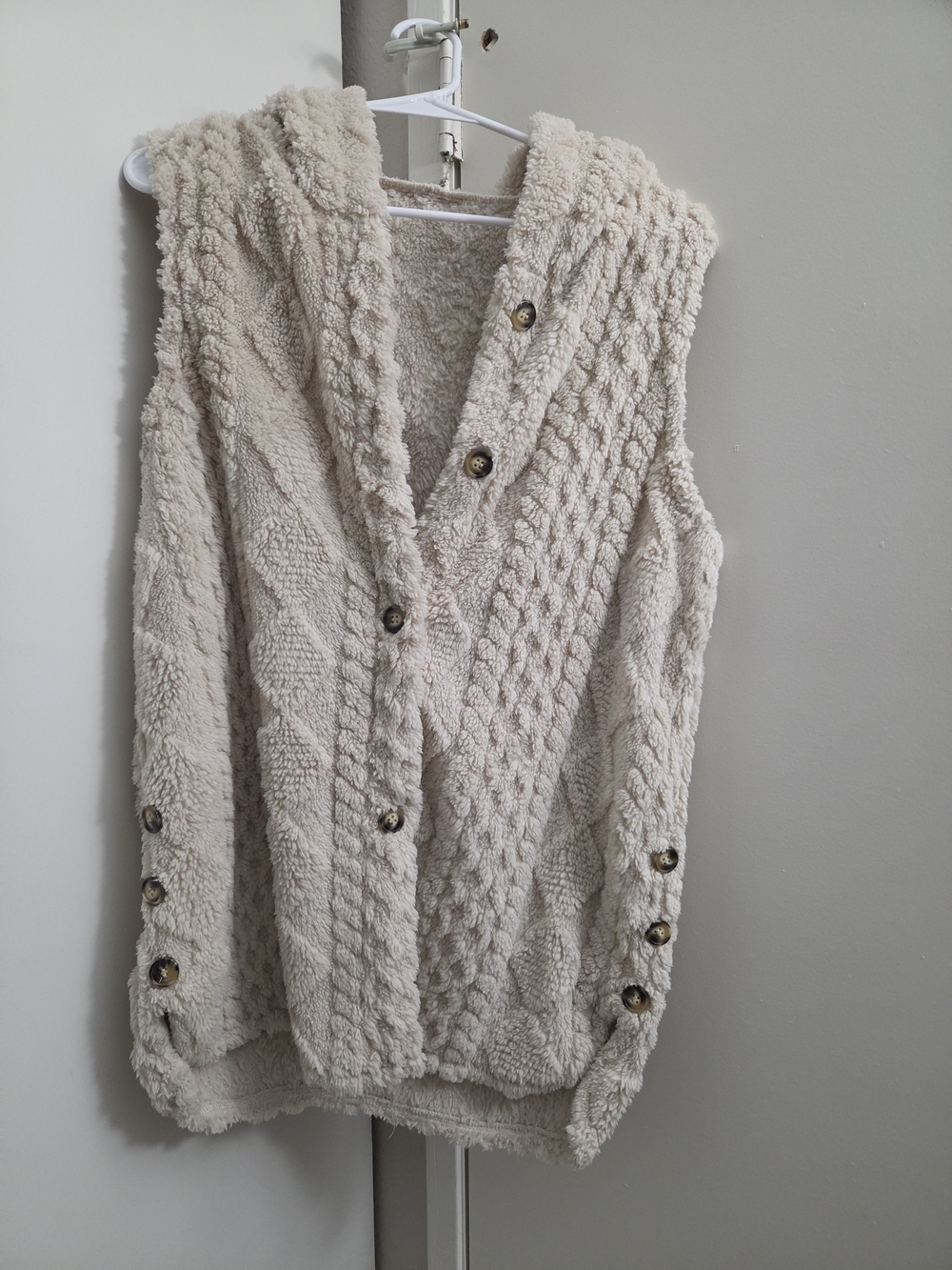 SHEIN Cream Hooded Cable Knit Sherpa Button Vest